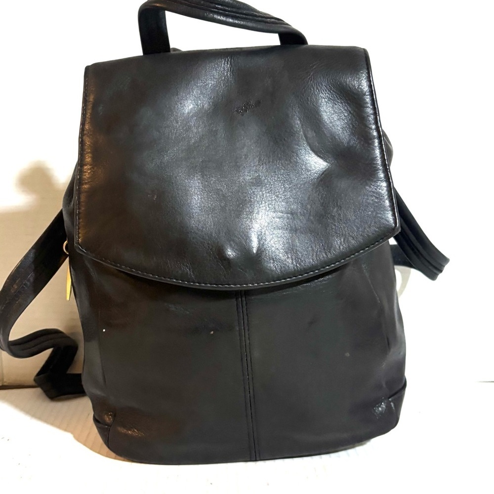 Tignaello Vintage Black Leather Backpack